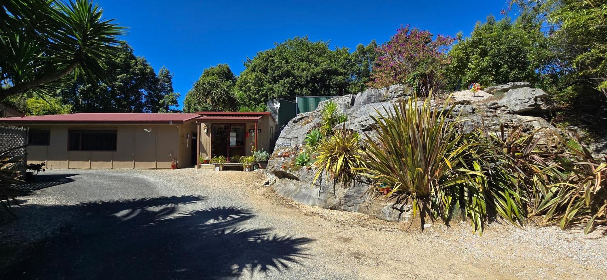 The Rocks Chalets Takaka Buitenkant foto